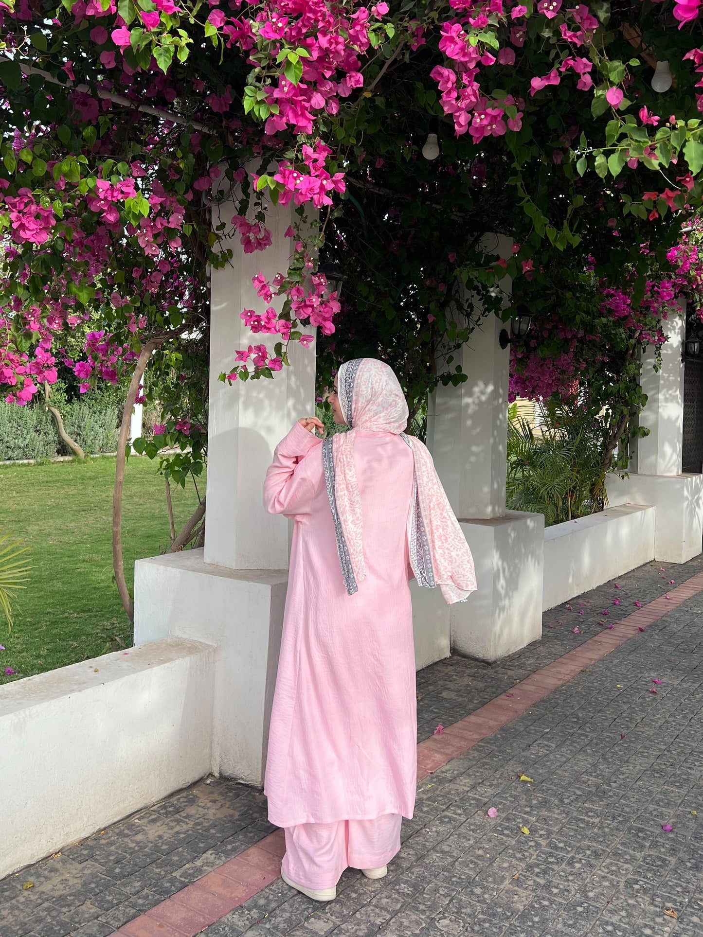 Pinky Scarf